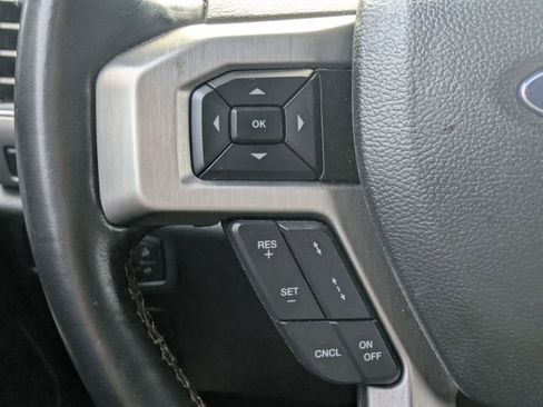 Used 2020 Ford F150 Platinum w/ Equipment Group 701A Luxury AWD/4WD image 8