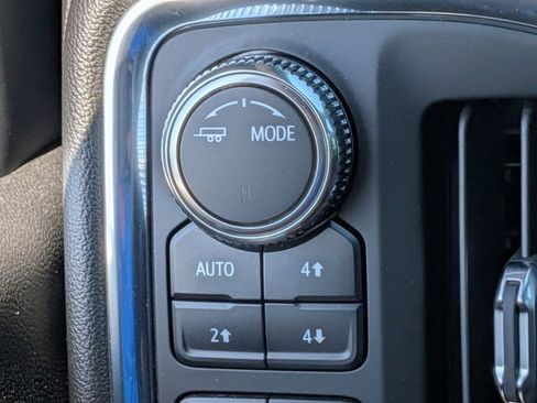 Used 2021 GMC Sierra 1500 Denali w/ Denali Carbonpro Edition AWD/4WD image 28