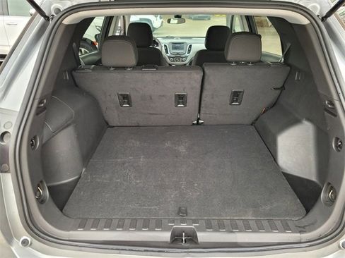 Used 2023 Chevrolet Equinox LS w/ LS Convenience Package image 20