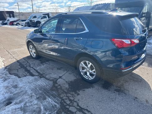 Used 2021 Chevrolet Equinox Premier w/ LPO, Floor Liner Package image 15