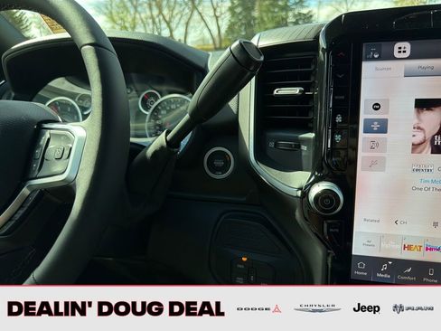 New 2026 RAM 3500 Big Horn AWD/4WD image 27