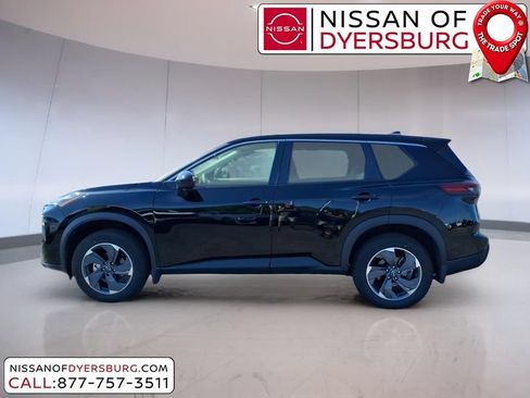 Used 2025 Nissan Rogue SV FWD image 6