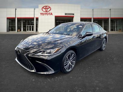 Used 2024 Lexus ES 350 w/ Premium Package
