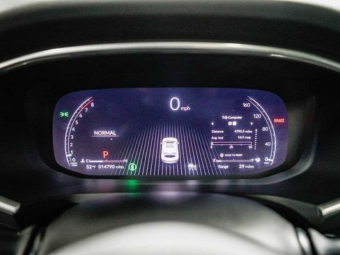 Used 2024 Acura MDX SH-AWD w/ Technology Package image 29