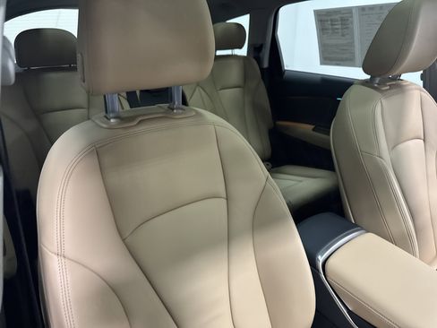 Used 2025 Audi Q7 3.0T Premium Plus image 40