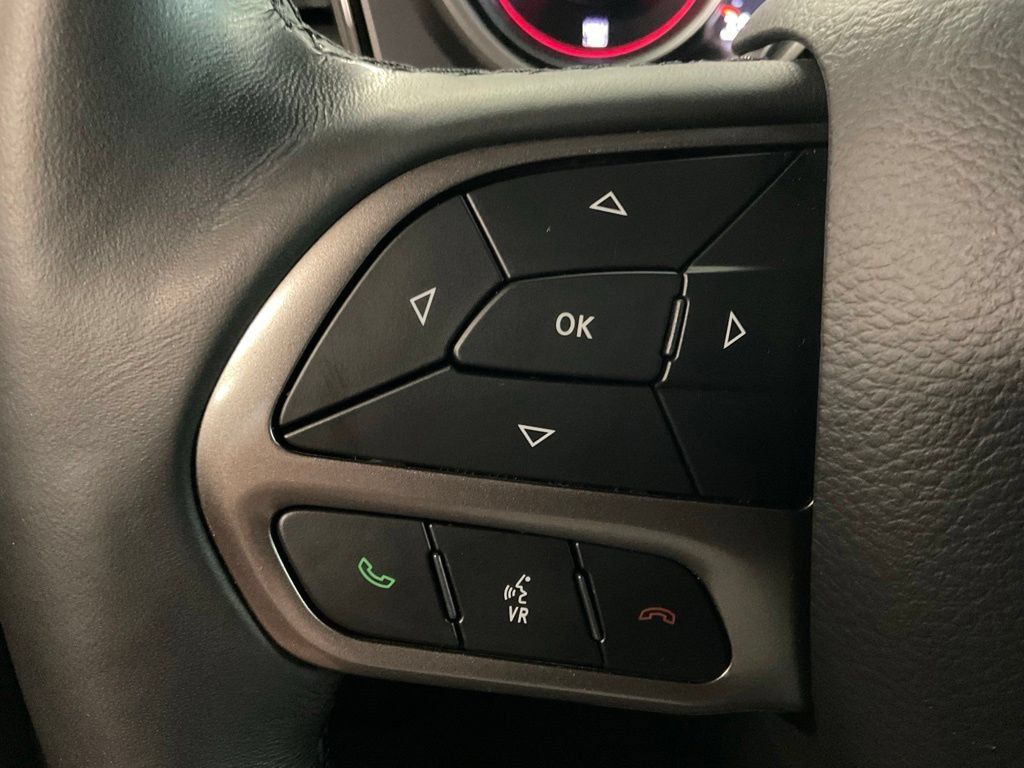 Used 2020 Dodge Challenger SXT w/ Plus Package RWD image 12