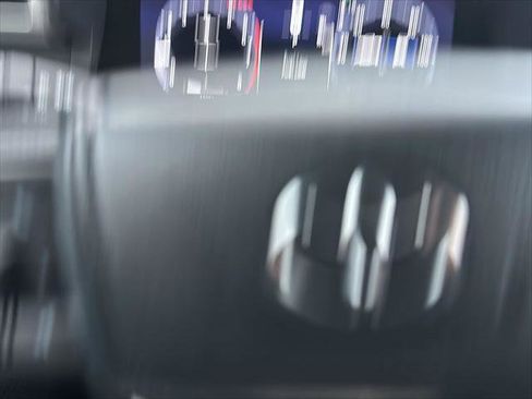 Certified 2024 Toyota Tacoma TRD Off-Road image 45