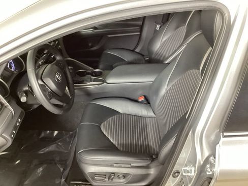 Used 2024 Toyota Camry SE FWD image 28