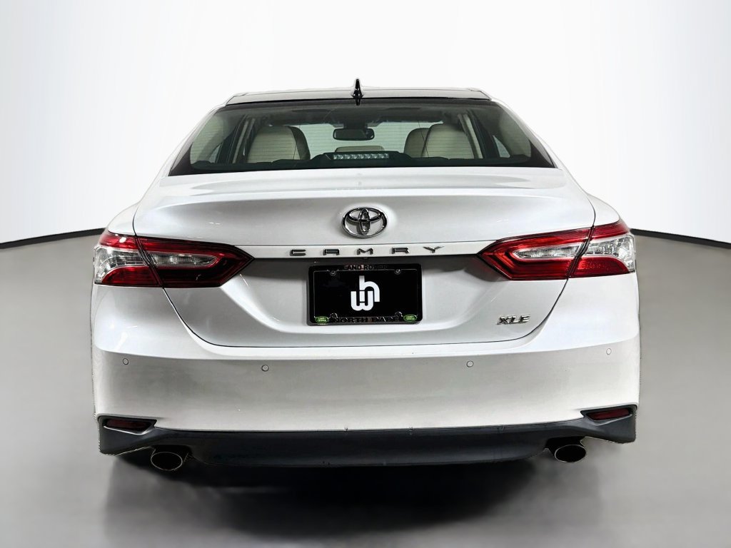 Used 2018 Toyota Camry XLE w/ Driver Assist Package FWD image 6