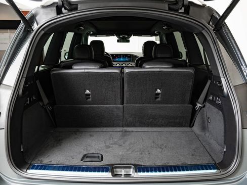 New 2026 Mercedes-Benz GLS 450 4MATIC image 21