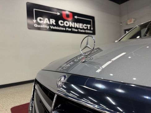 Used 2014 Mercedes-Benz E 350 4MATIC Sedan image 21