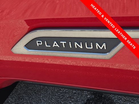 Used 2025 Toyota Tundra Platinum AWD/4WD image 8