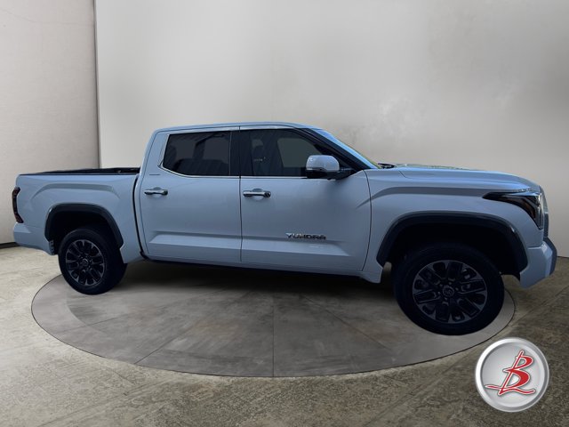 Used 2023 Toyota Tundra Limited AWD/4WD image 8