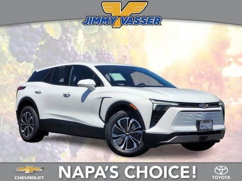 Used 2025 Chevrolet Blazer EV LT AWD/4WD image 1