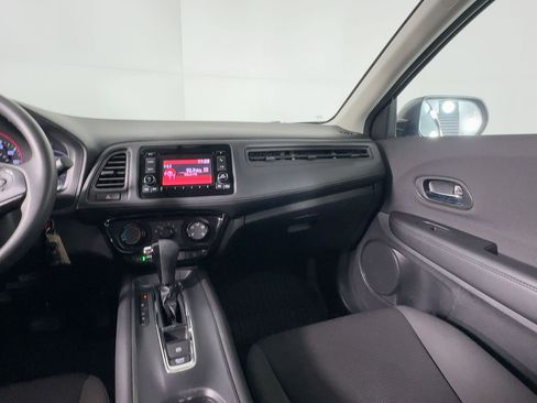 Used 2022 Honda HR-V LX image 26