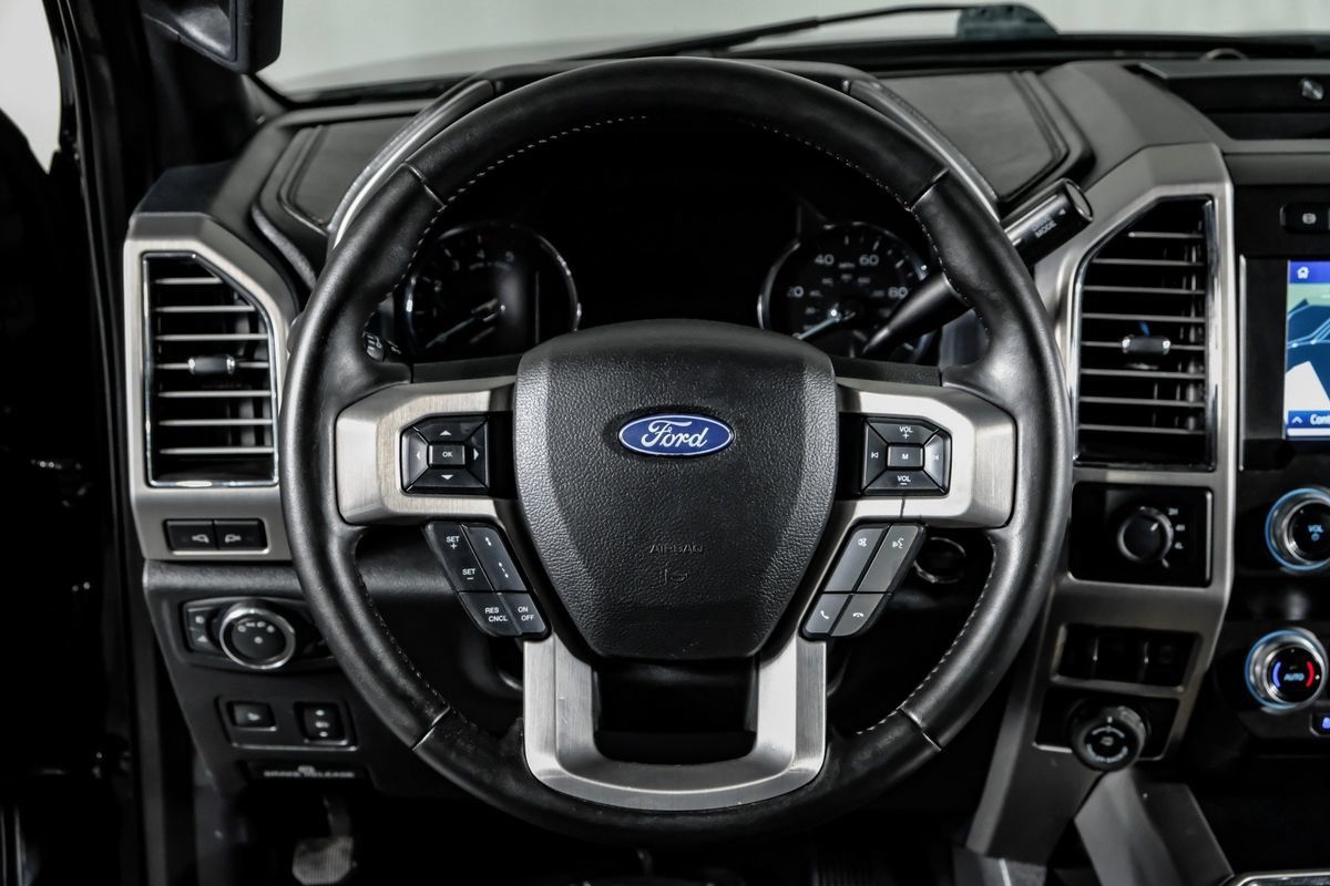 Used 2020 Ford F350 Platinum w/ FX4 Off-Road Package AWD/4WD image 16