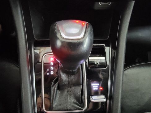 Used 2022 Jeep Compass Latitude AWD/4WD image 17