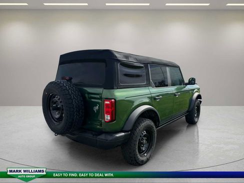Used 2023 Ford Bronco Black Diamond AWD/4WD image 2