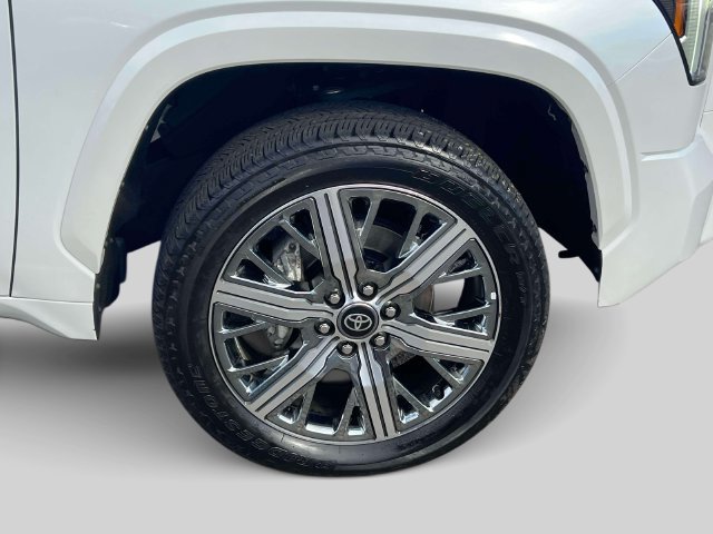 Certified 2025 Toyota Tundra Capstone AWD/4WD image 15