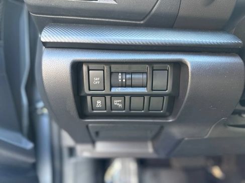 Used 2017 Subaru Impreza 2.0i Premium AWD/4WD image 27