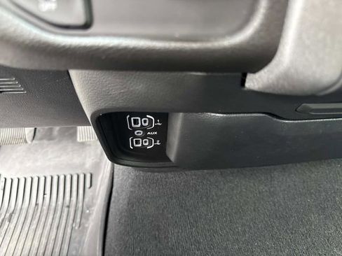 Used 2025 RAM 1500 Tradesman image 28