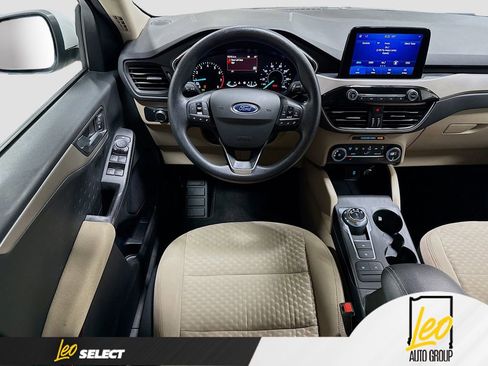 Used 2020 Ford Escape SE FWD image 23