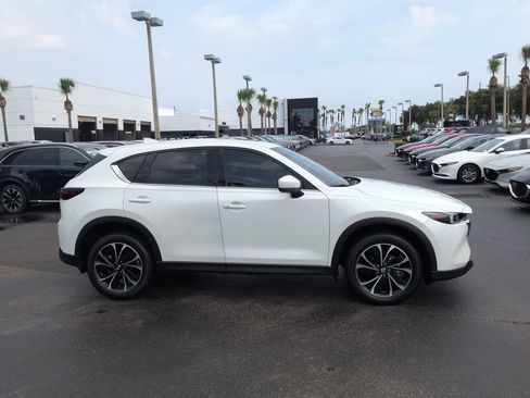 Used 2023 MAZDA CX-5 AWD 2.5 S w/ Premium Package image 3
