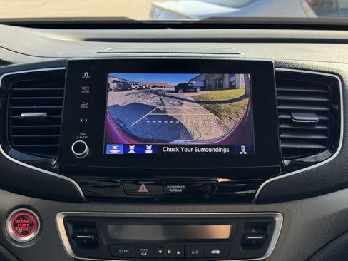 Used 2023 Honda Ridgeline RTL-E image 4