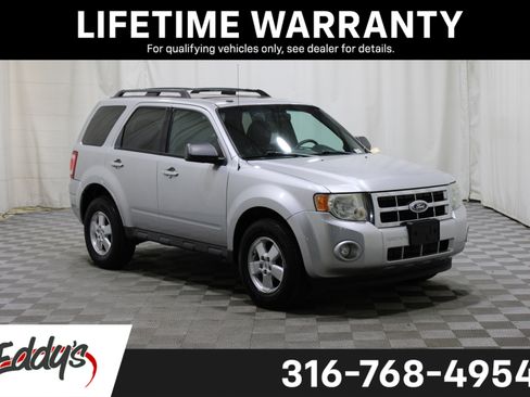 Used 2010 Ford Escape XLT image 1
