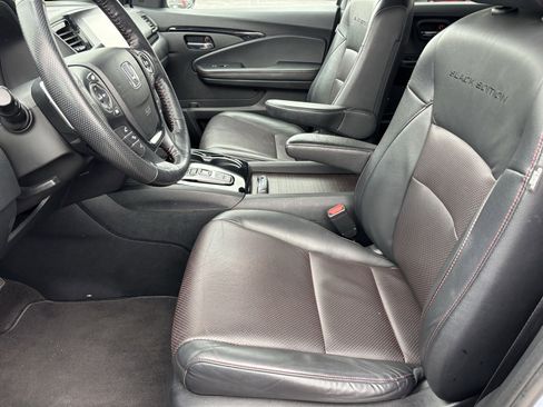 Used 2022 Honda Ridgeline Black Edition image 18