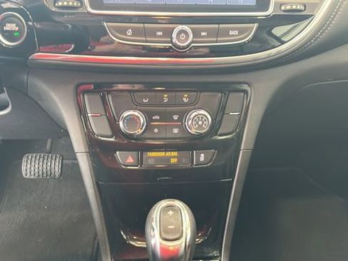 Used 2020 Buick Encore Preferred w/ Safety Package FWD image 13