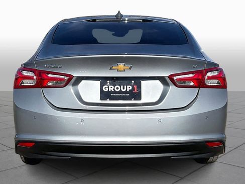 Used 2024 Chevrolet Malibu LT image 4