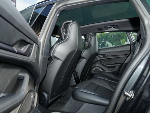 Certified 2025 Porsche Taycan 4S AWD/4WD image 26