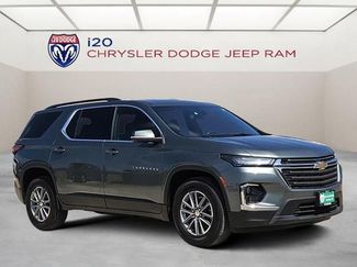Used 2022 Chevrolet Traverse LT w/ LPO, Floor Liner Package FWD video 1