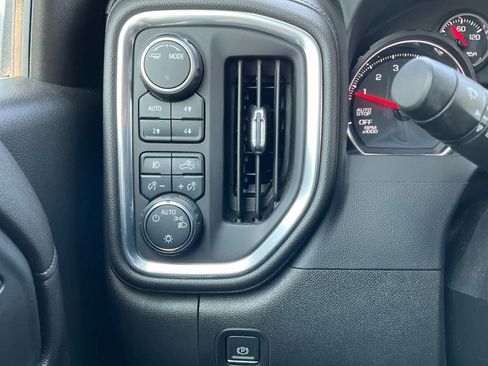 Used 2022 Chevrolet Silverado 1500 RST w/ Z71 Off-Road Package image 20