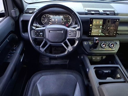 Used 2023 Land Rover Defender 110 X-Dynamic SE image 11