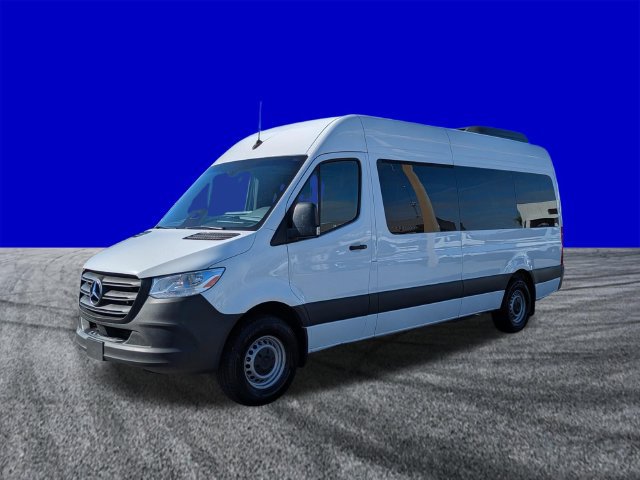 Used 2025 Mercedes-Benz Sprinter 2500 image 8