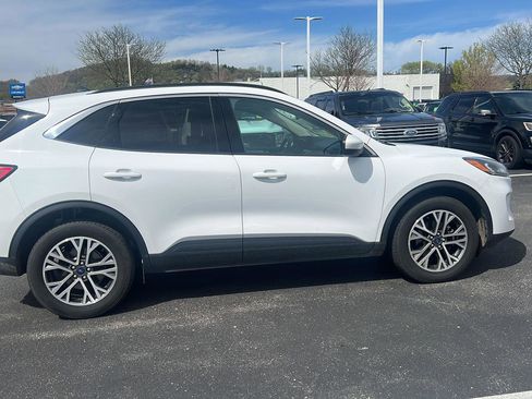 Used 2020 Ford Escape SEL AWD/4WD image 5