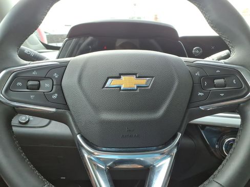 Certified 2026 Chevrolet Trax LT w/ Driver Confidence Package image 31