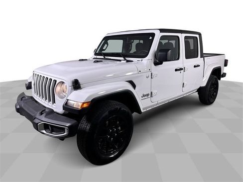 Used 2023 Jeep Gladiator Overland image 1