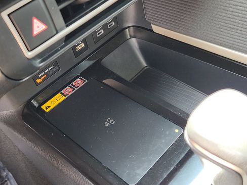 Certified 2025 Toyota Camry SE FWD image 16