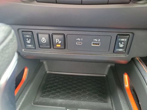 Used 2023 Nissan Frontier PRO-4X w/ Pro-4X Premium Package AWD/4WD image 24