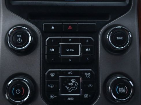 Used 2016 Ford F350 King Ranch w/ King Ranch w/Chrome Package image 39