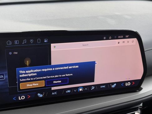 Used 2025 Chevrolet Traverse LT image 27