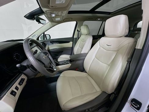 Used 2024 Cadillac XT6 Premium Luxury w/ Technology Package image 24