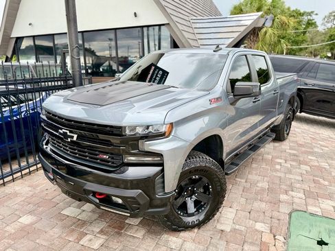 Used 2019 Chevrolet Silverado 1500 LT Trail Boss image 2