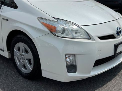 Used 2011 Toyota Prius Three w/ Solar Roof Pkg FWD image 20
