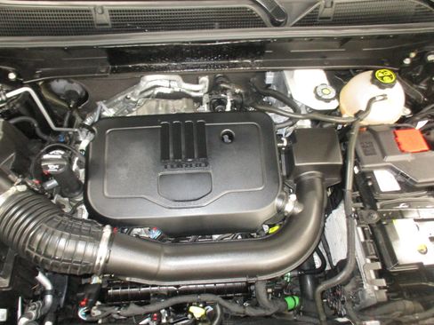 Used 2023 GMC Acadia SLT w/ Elevation Edition AWD/4WD image 33
