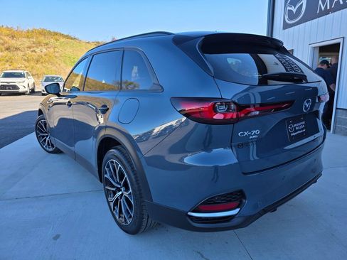 New 2025 MAZDA CX-70 Plug-In Hybrid w/ Premium Plus AWD/4WD image 7