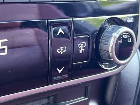 Used 2022 Lexus GX 460 Luxury w/ Sport Design Package AWD/4WD image 41